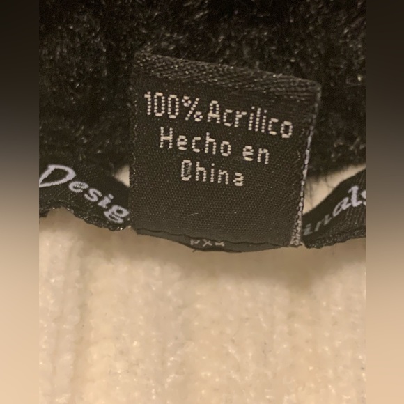 Designers Original Winter White and Black Sweater Jacket Zip Faux Fur Collar - Picture 6 of 8